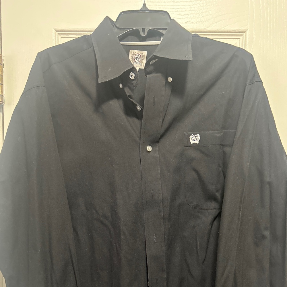 Men’s Clinch black square button button up